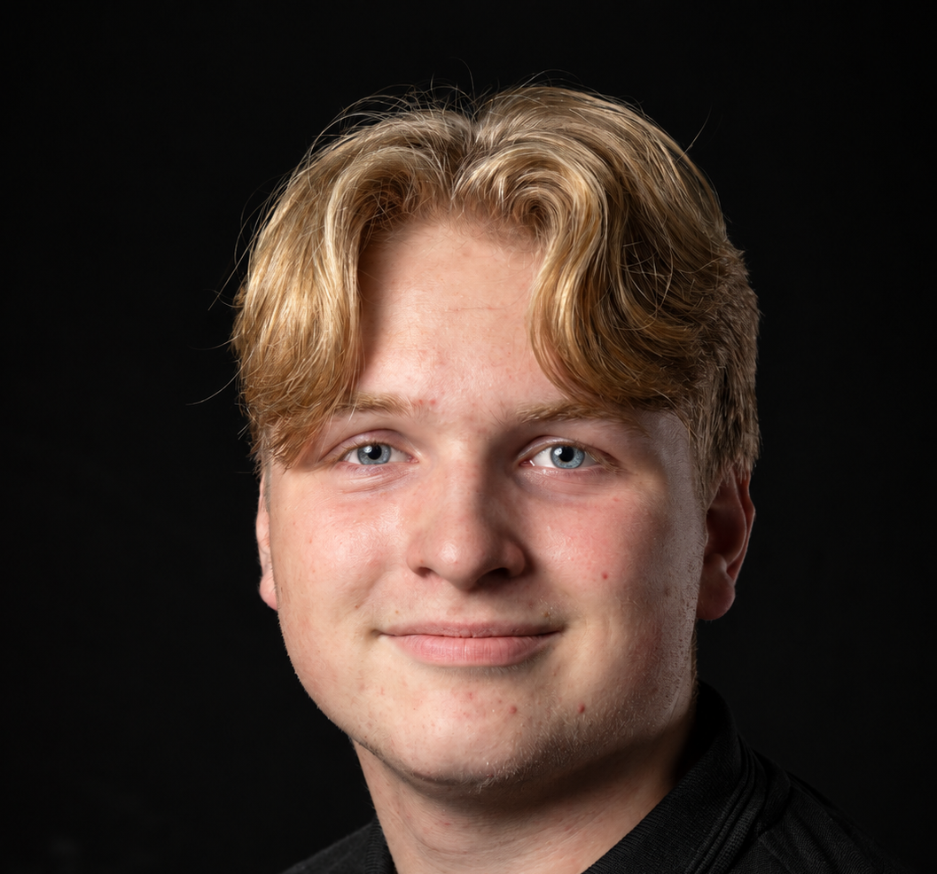 Gallery gallery_images_3_1_1790687836252416342.png Hessel van Zwol | Auto Centrum Bommelerwaard (A.C.B.) BV