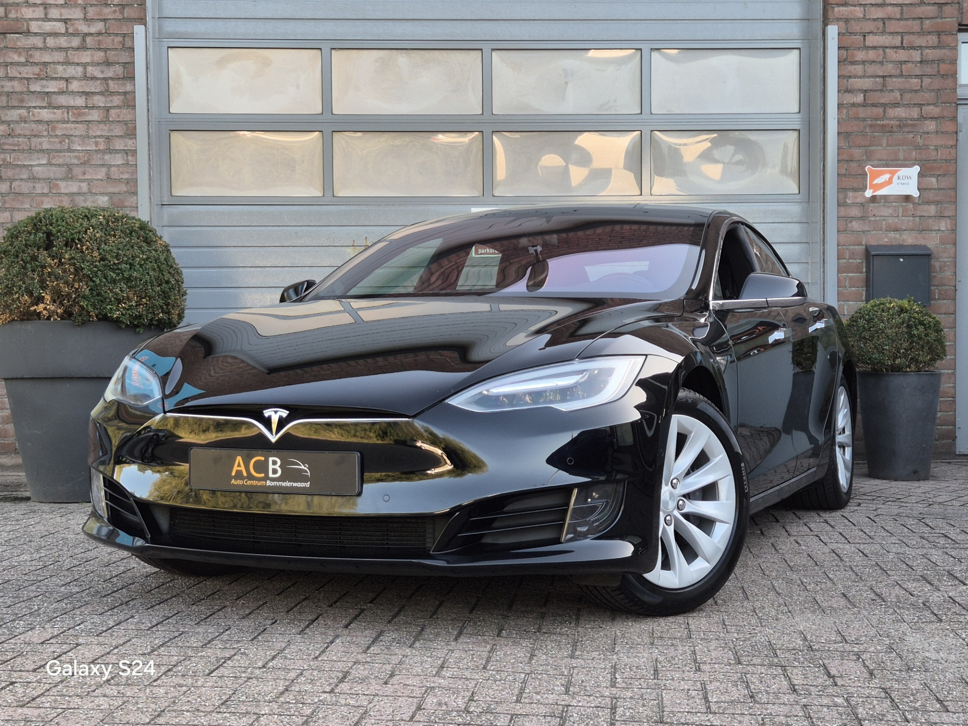 Tesla Model S 75 Business Economy 47430970-10.jpg | Auto Centrum Bommelerwaard (A.C.B.) BV