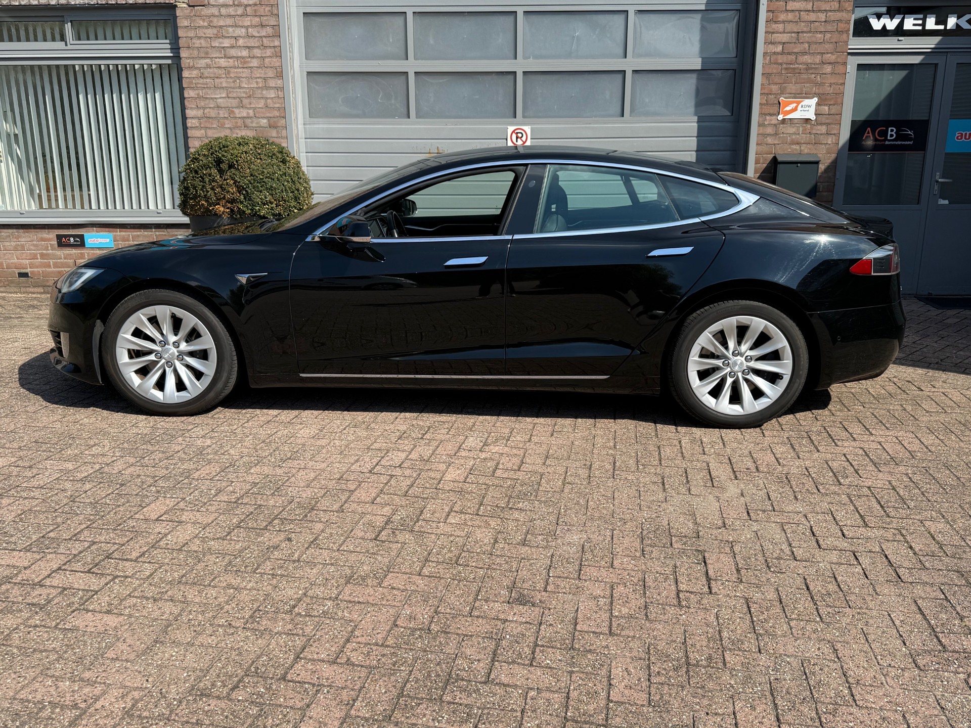 Tesla Model S 75 Business Economy 47430970-7.jpg | Auto Centrum Bommelerwaard (A.C.B.) BV
