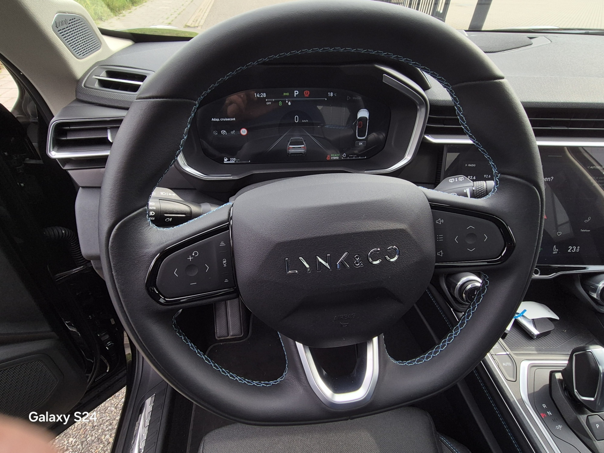 Lynk & Co 01 1.5 47924498-11.jpg | Auto Centrum Bommelerwaard (A.C.B.) BV