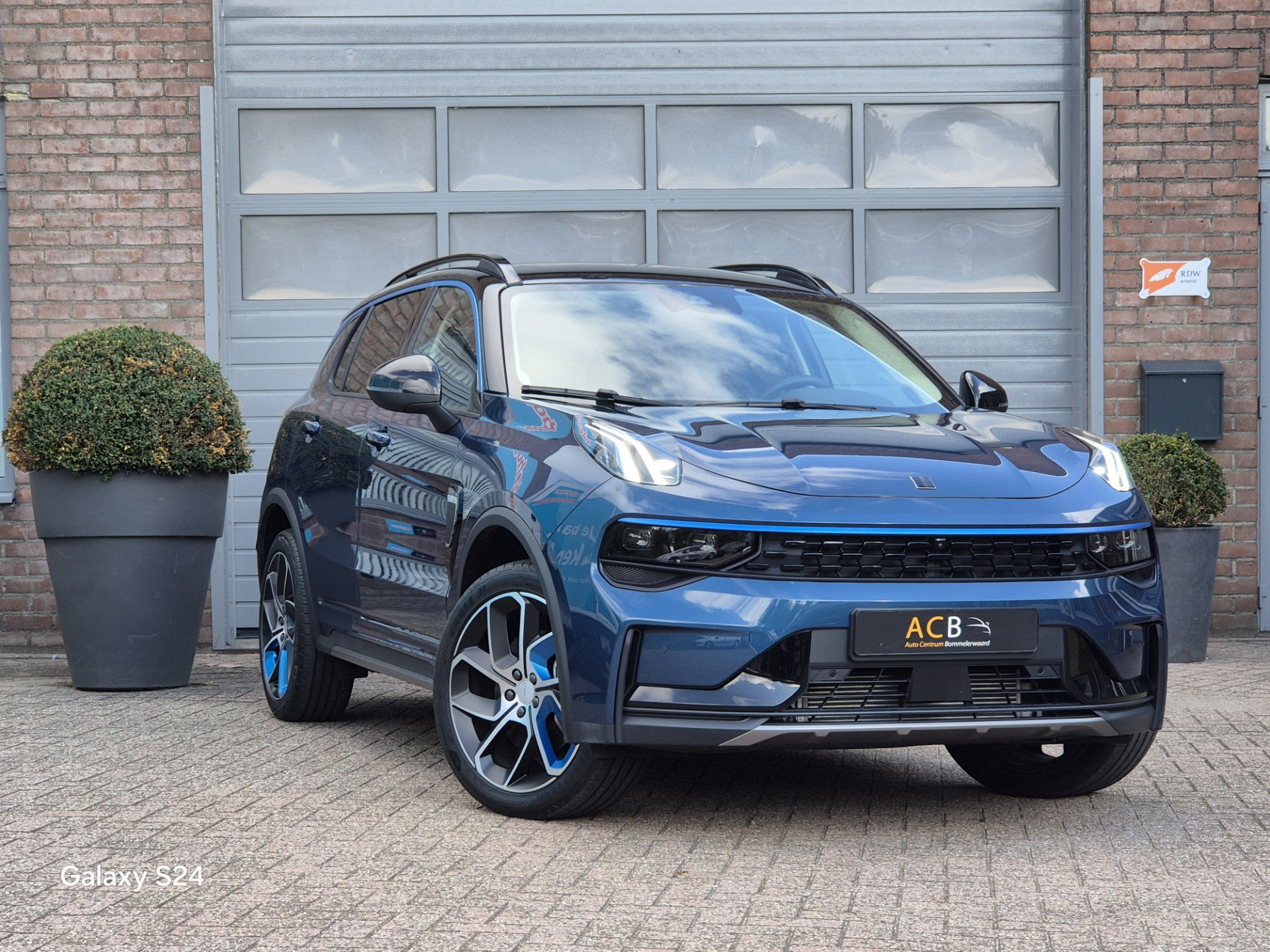 Lynk & Co 01 1.5 47992103-0.jpg | Auto Centrum Bommelerwaard (A.C.B.) BV