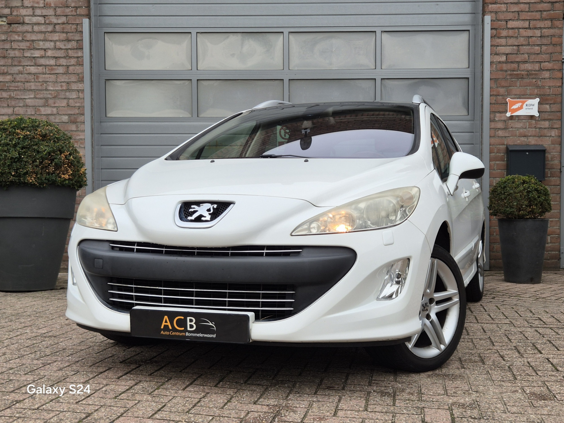 Peugeot 308 SW 1.6 VTi. "7 Persoons" 48159026-6.jpg | Auto Centrum Bommelerwaard (A.C.B.) BV