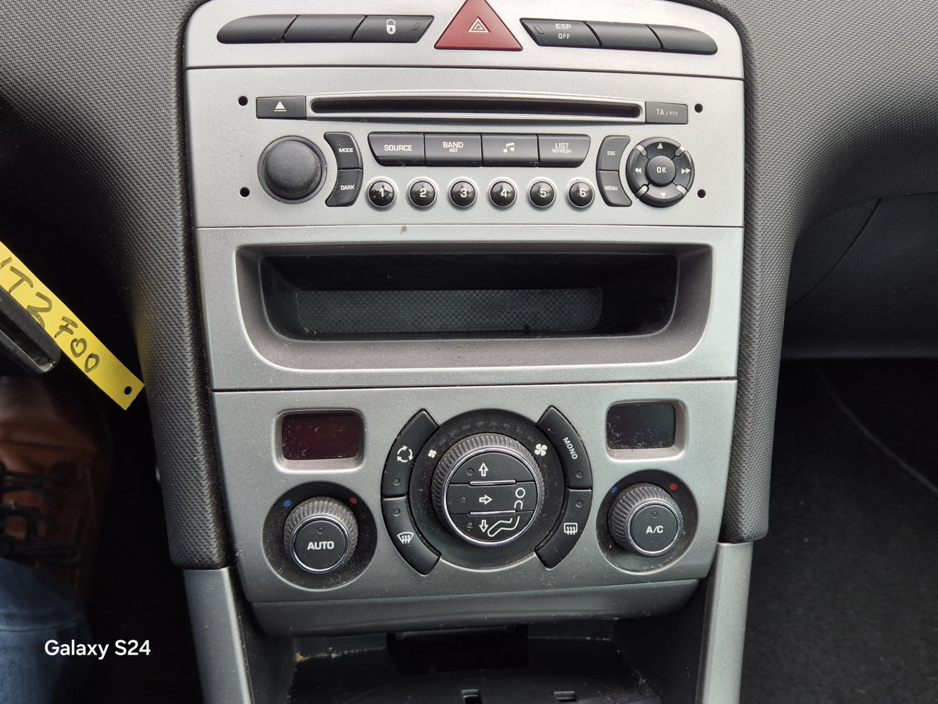 Peugeot 308 SW 1.6 VTi. "7 Persoons" 48159026-9.jpg | Auto Centrum Bommelerwaard (A.C.B.) BV