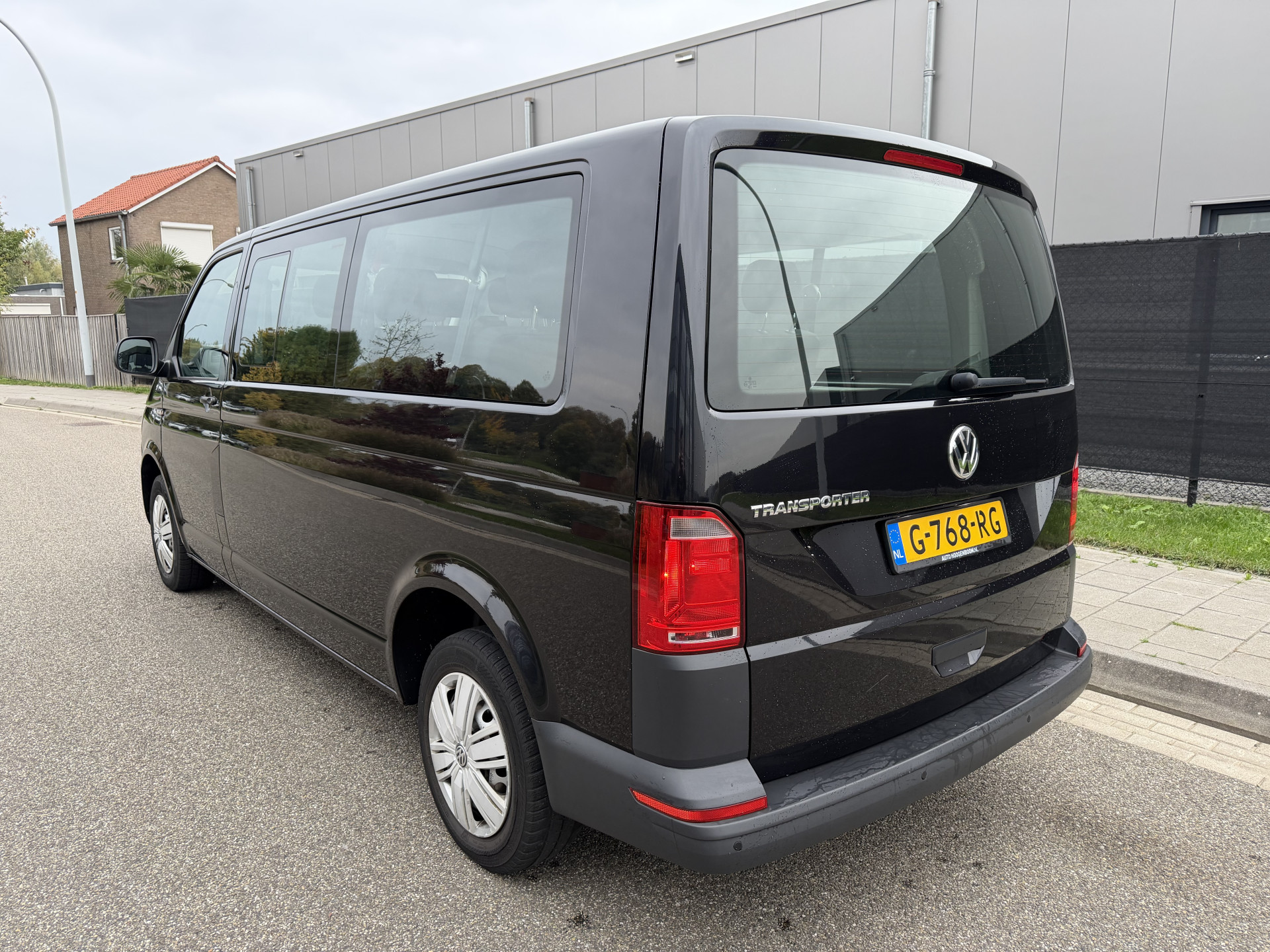 Volkswagen Transporter Multivan, 9 Persoons 2.0 TDI L2H1 Comfortline 48325859-11.jpg | Auto Centrum Bommelerwaard (A.C.B.) BV