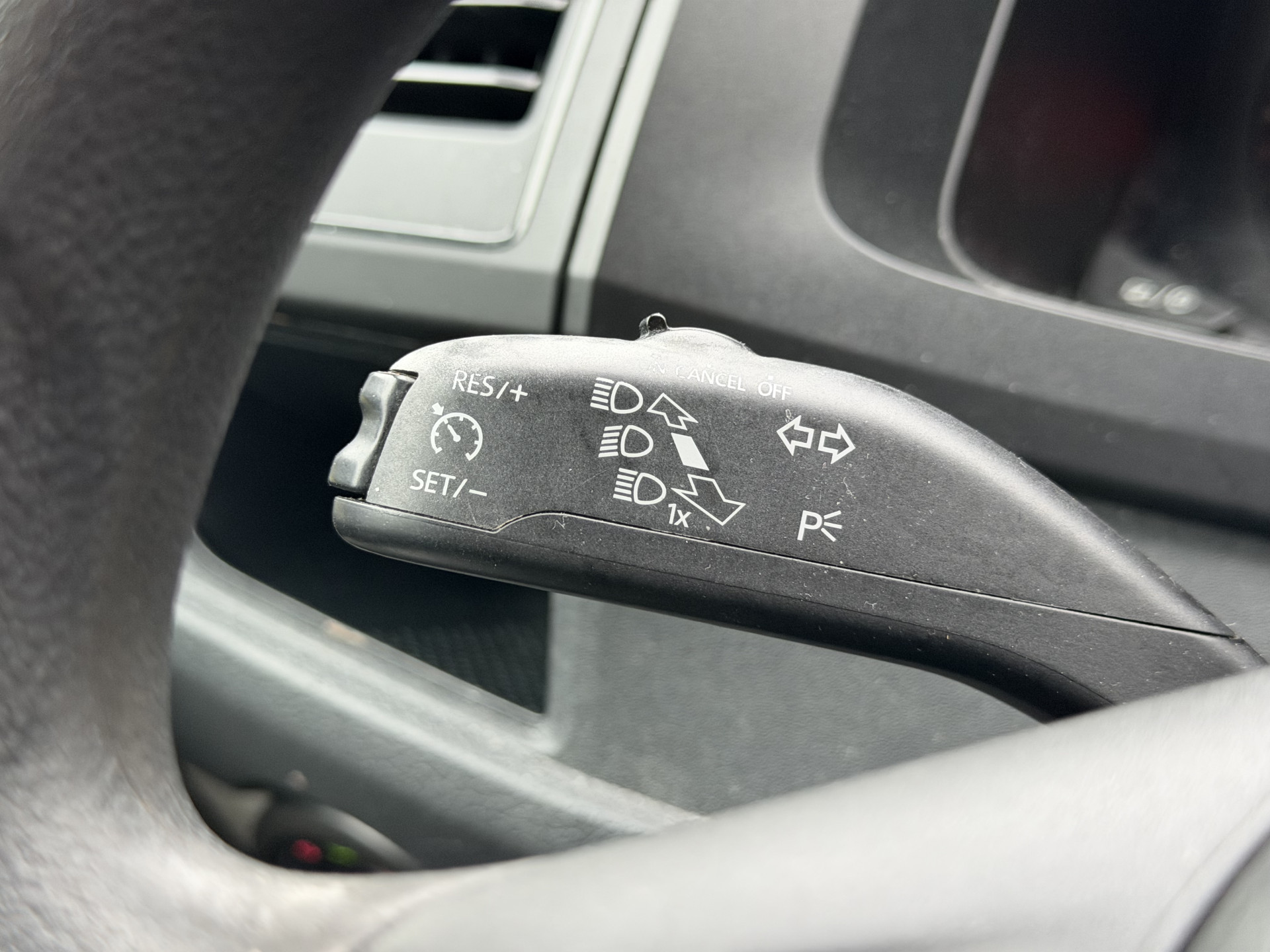 Volkswagen Transporter Multivan, 9 Persoons 2.0 TDI L2H1 Comfortline 48325859-17.jpg | Auto Centrum Bommelerwaard (A.C.B.) BV