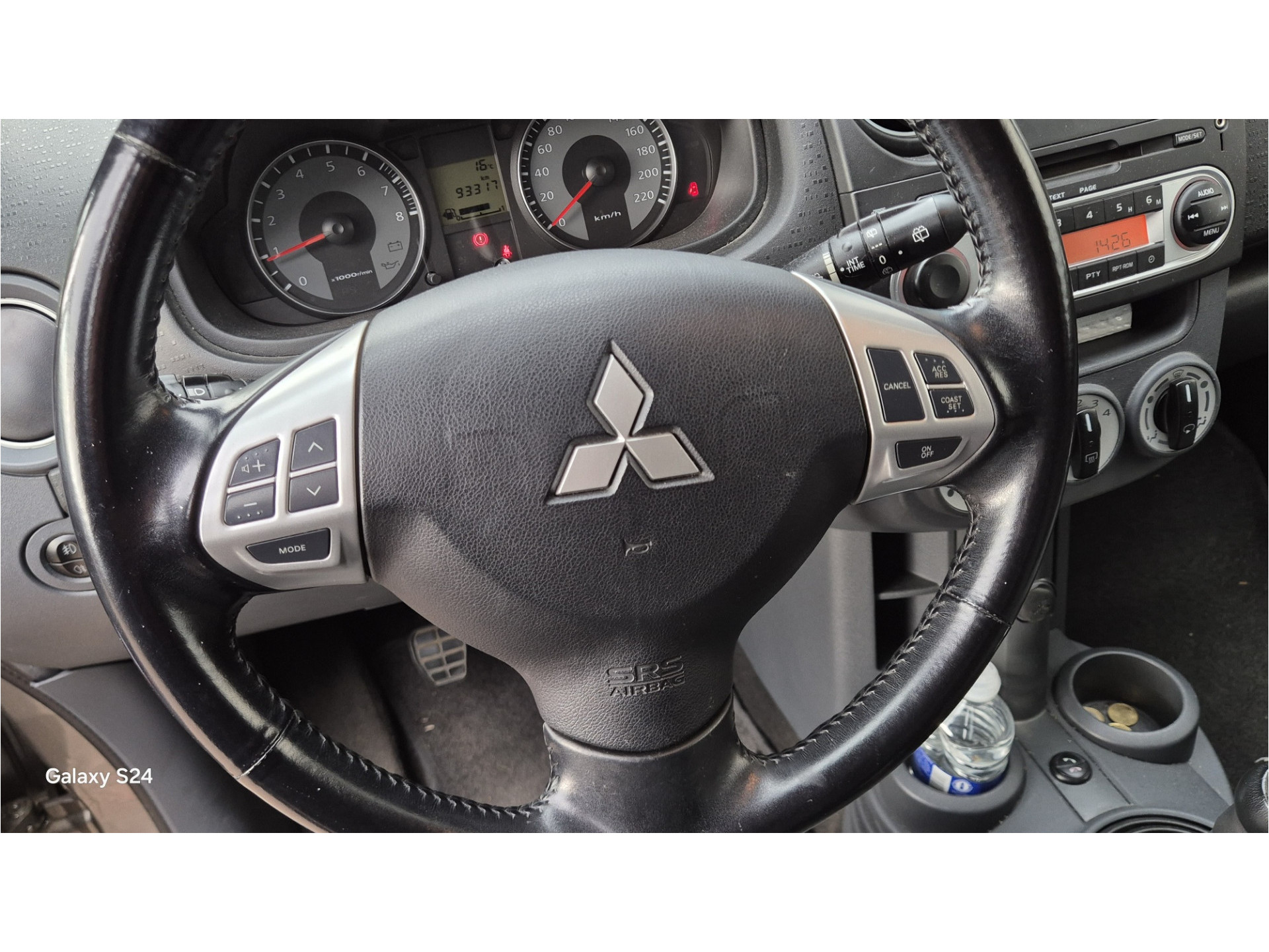 Mitsubishi Colt 1.3 48586963-19.jpg | Auto Centrum Bommelerwaard (A.C.B.) BV