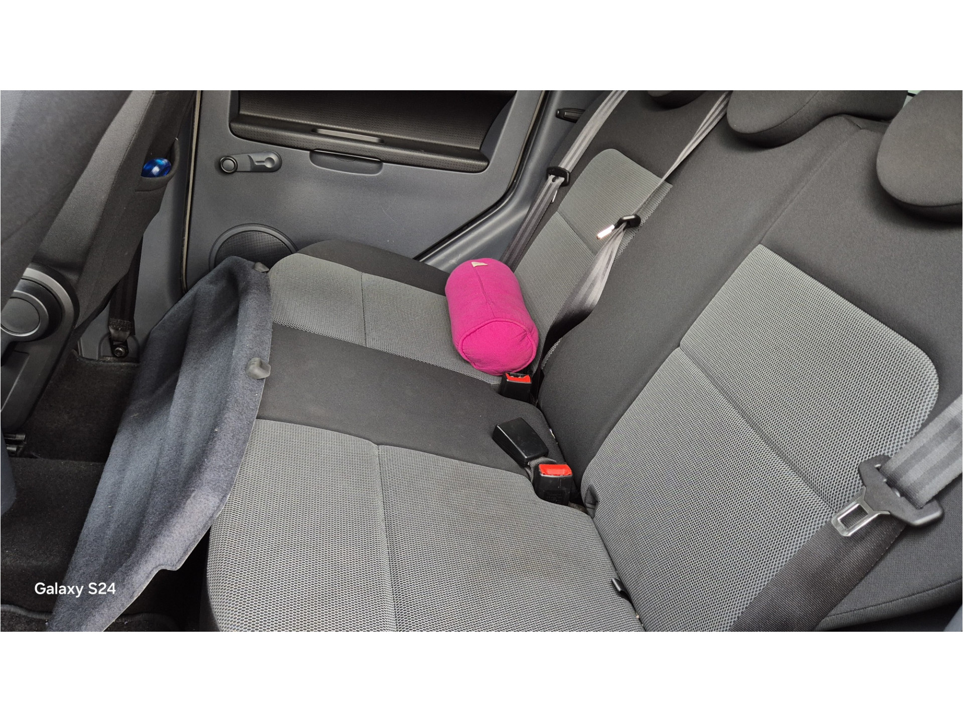 Mitsubishi Colt 1.3 48586963-20.jpg | Auto Centrum Bommelerwaard (A.C.B.) BV