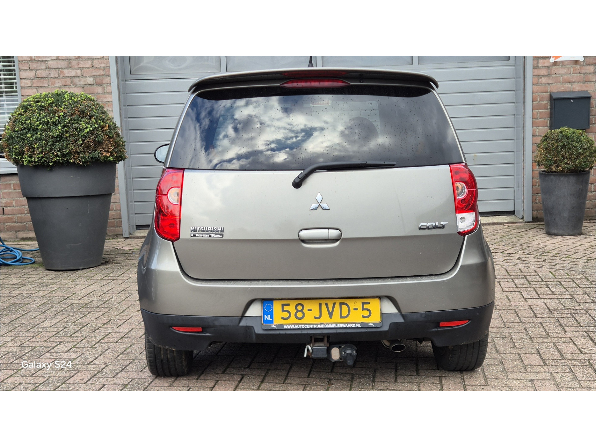 Mitsubishi Colt 1.3 48586963-4.jpg | Auto Centrum Bommelerwaard (A.C.B.) BV