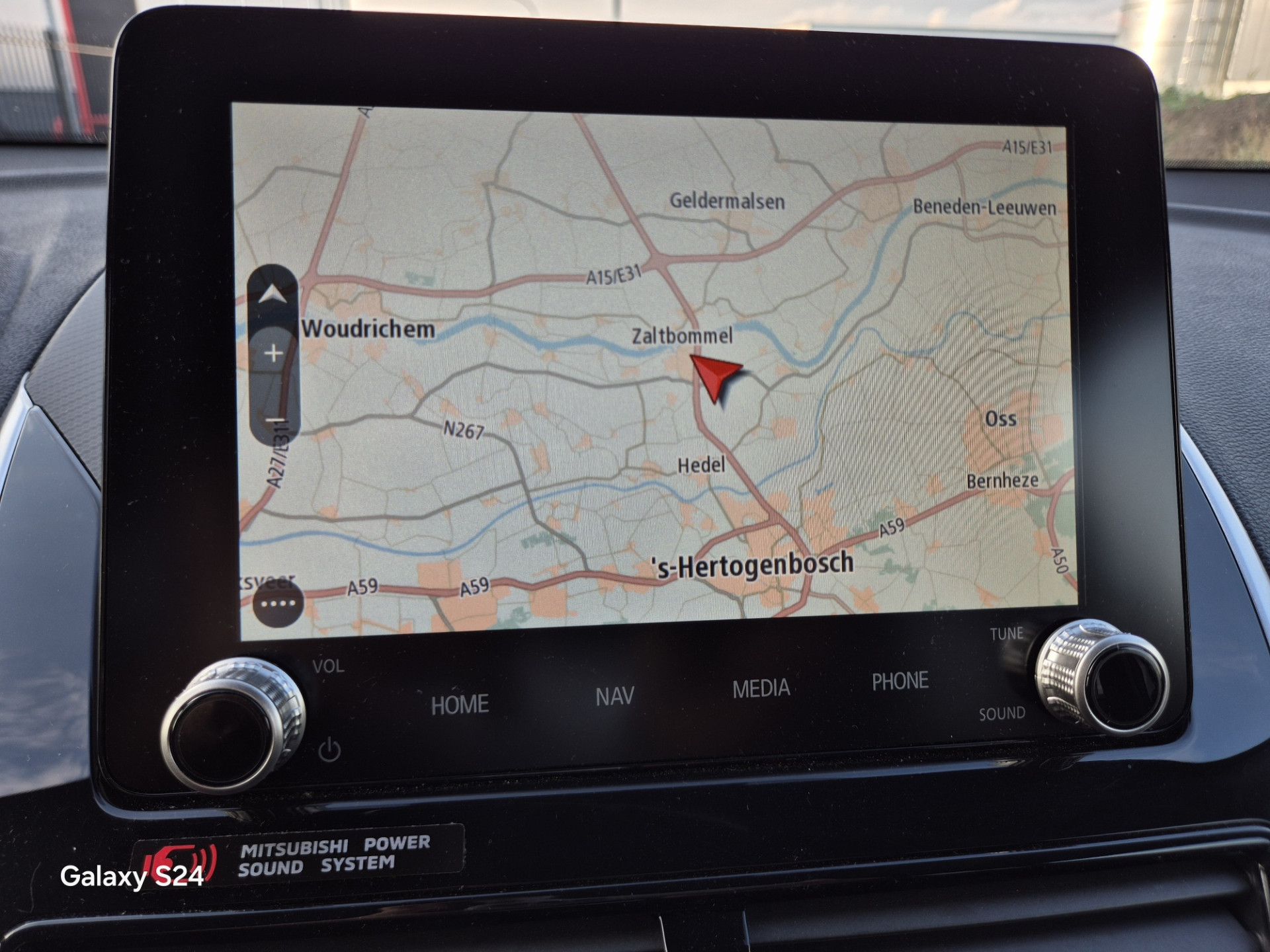 Mitsubishi Eclipse Cross 2.4 PHEV Executive 48611301-16.jpg | Auto Centrum Bommelerwaard (A.C.B.) BV