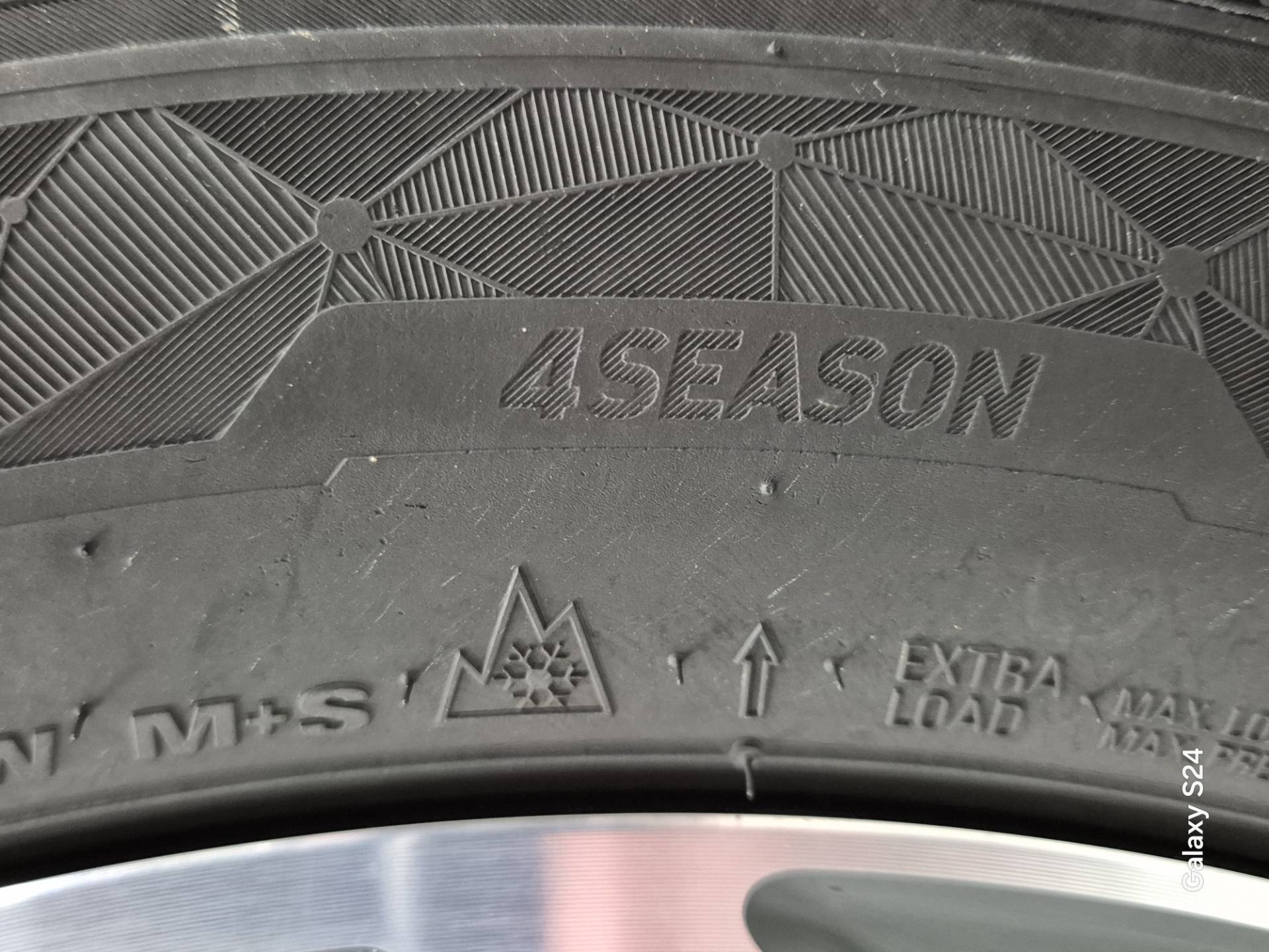 Mitsubishi Eclipse Cross 2.4 PHEV Executive 48611301-18.jpg | Auto Centrum Bommelerwaard (A.C.B.) BV