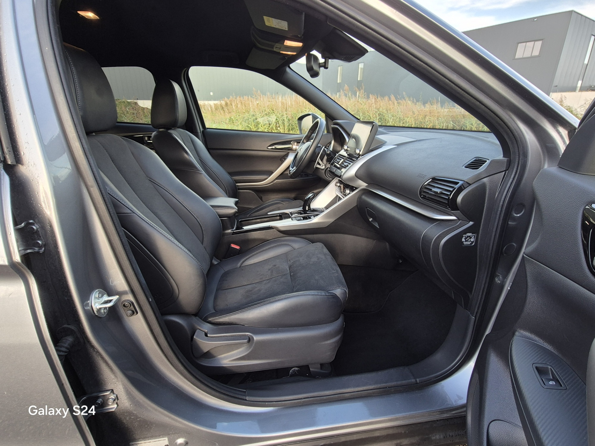 Mitsubishi Eclipse Cross 2.4 PHEV Executive 48611301-20.jpg | Auto Centrum Bommelerwaard (A.C.B.) BV