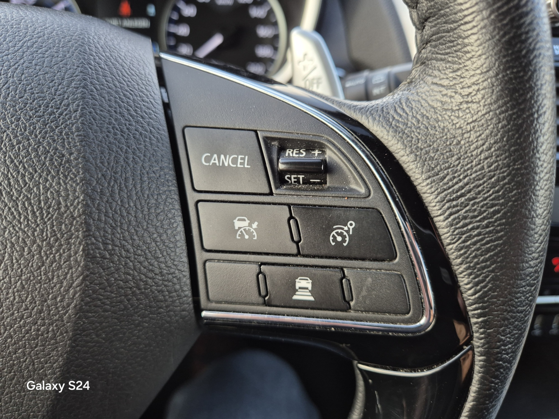 Mitsubishi Eclipse Cross 2.4 PHEV Executive 48611301-26.jpg | Auto Centrum Bommelerwaard (A.C.B.) BV