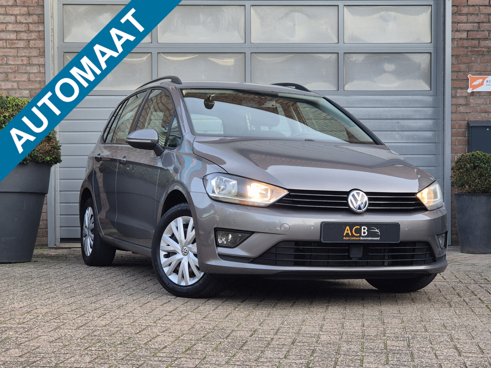 Volkswagen Golf Sportsvan 1.2 TSI Comfortline 49203544-0.jpg | Auto Centrum Bommelerwaard (A.C.B.) BV