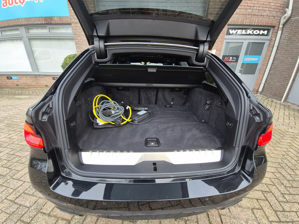BMW 5 Serie 530 e M-Sport Hybride Schuifdak, Leder 49926831-10.jpg | Auto Centrum Bommelerwaard (A.C.B.) BV