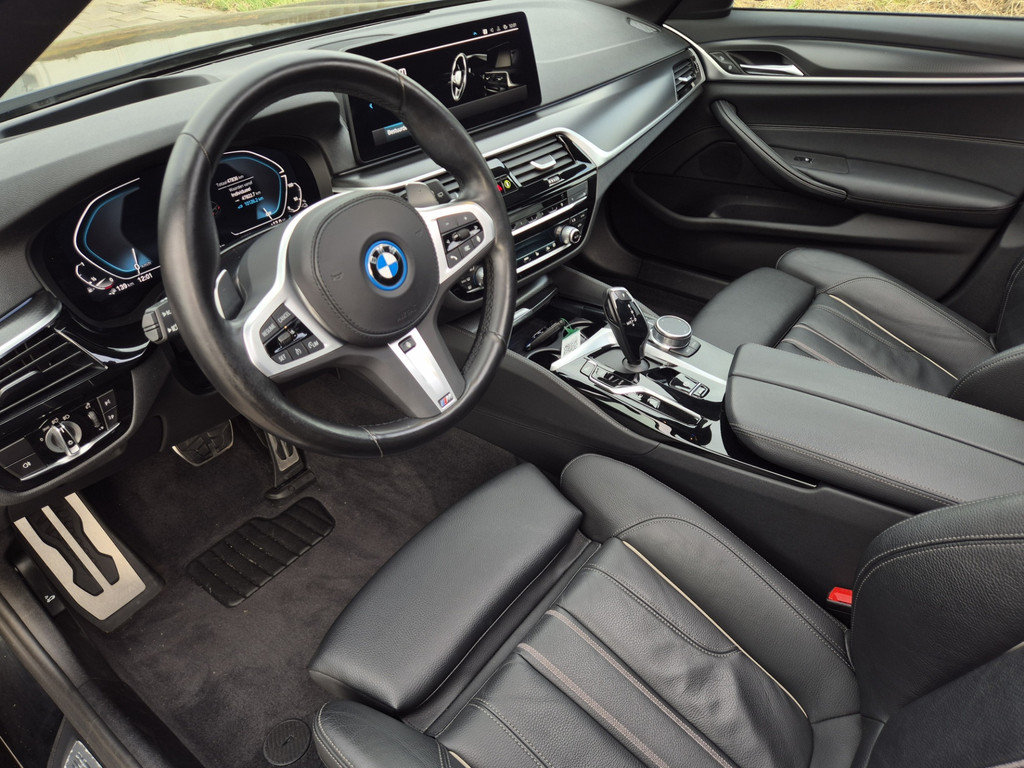 BMW 5 Serie 530 e M-Sport Hybride Schuifdak, Leder 49926831-12.jpg | Auto Centrum Bommelerwaard (A.C.B.) BV