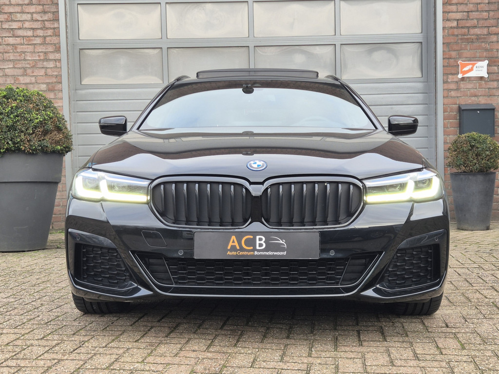 BMW 5 Serie 530 e M-Sport Hybride Schuifdak, Leder 49926831-15.jpg | Auto Centrum Bommelerwaard (A.C.B.) BV