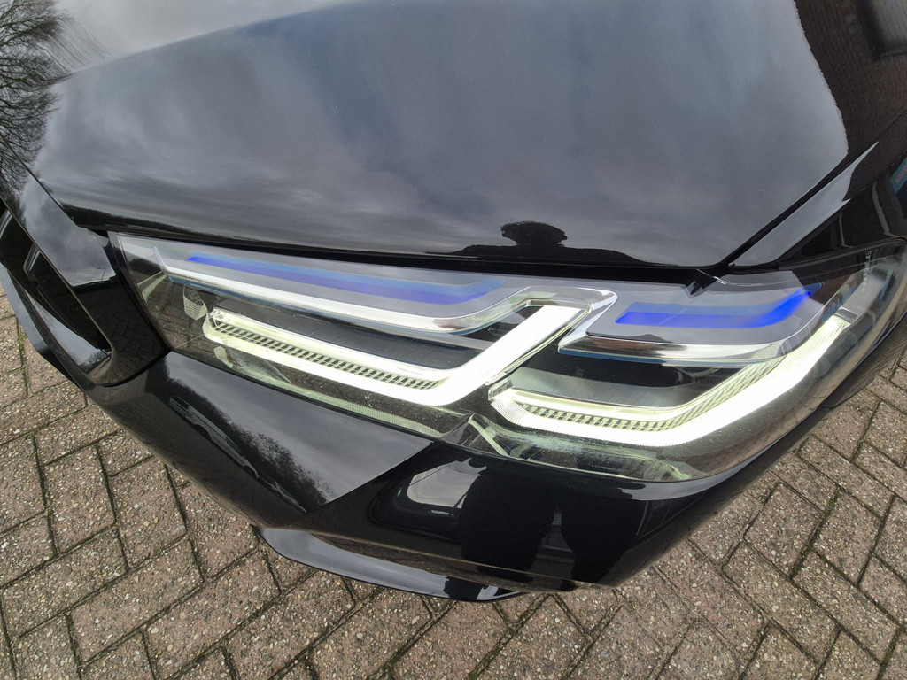 BMW 5 Serie 530 e M-Sport Hybride Schuifdak, Leder 49926831-32.jpg | Auto Centrum Bommelerwaard (A.C.B.) BV