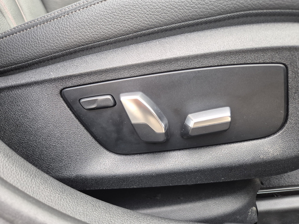 BMW 5 Serie 530 e M-Sport Hybride Schuifdak, Leder 49926831-36.jpg | Auto Centrum Bommelerwaard (A.C.B.) BV
