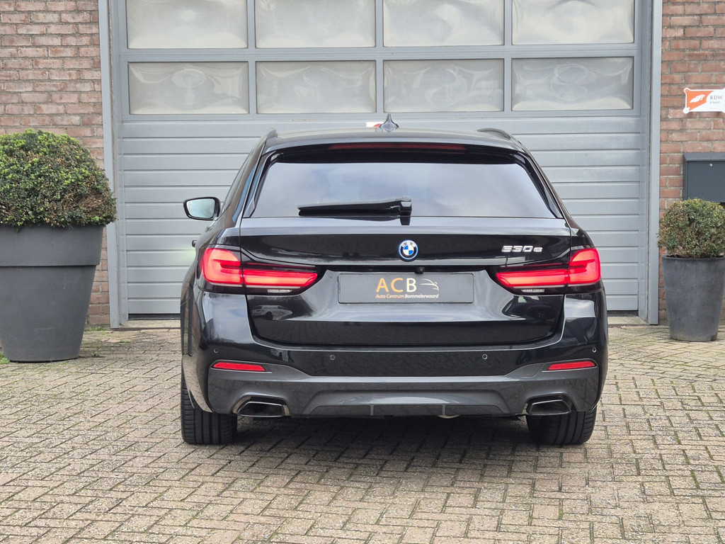 BMW 5 Serie 530 e M-Sport Hybride Schuifdak, Leder 49926831-4.jpg | Auto Centrum Bommelerwaard (A.C.B.) BV