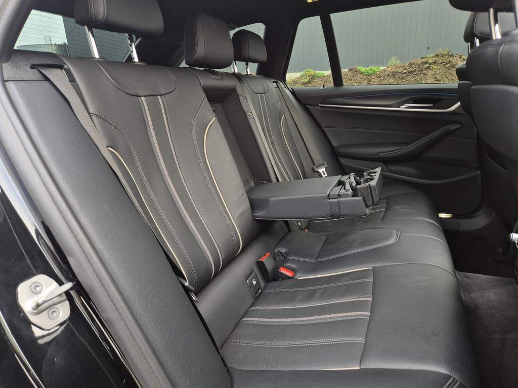 BMW 5 Serie 530 e M-Sport Hybride Schuifdak, Leder 49926831-8.jpg | Auto Centrum Bommelerwaard (A.C.B.) BV