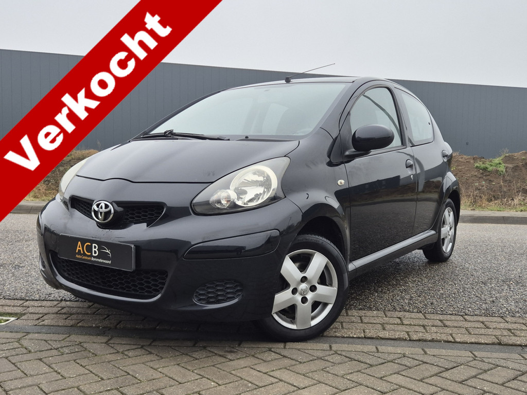 Toyota Aygo 1.0-12V Cool 50892131-0.jpg | Auto Centrum Bommelerwaard (A.C.B.) BV