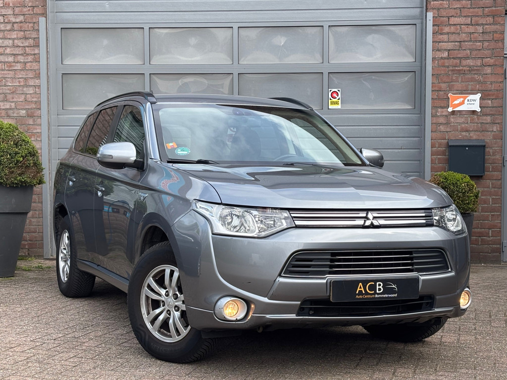 Mitsubishi Outlander 2.0 PHEV Business Ed. Hybrid. 52784339-0.jpg | Auto Centrum Bommelerwaard (A.C.B.) BV