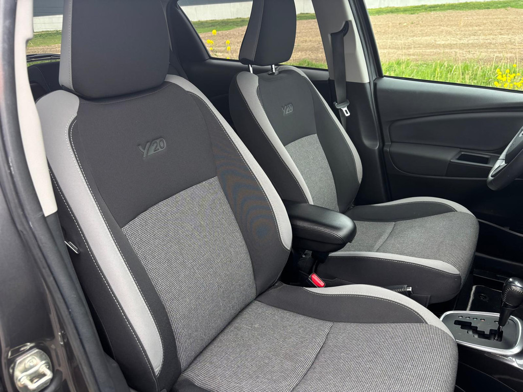 Toyota Yaris 1.5 Hybrid Y20 52885494-15.jpg | Auto Centrum Bommelerwaard (A.C.B.) BV