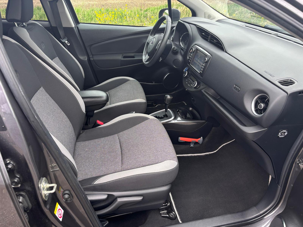 Toyota Yaris 1.5 Hybrid Y20 52885494-29.jpg | Auto Centrum Bommelerwaard (A.C.B.) BV