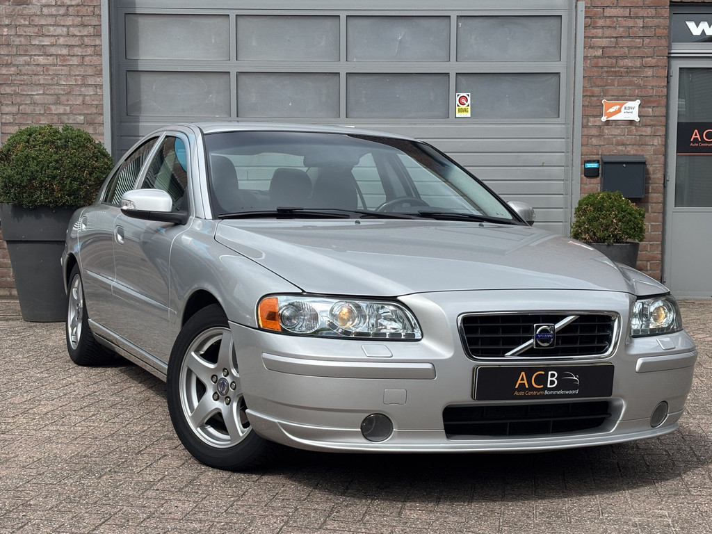 Volvo S60 2.4 54248816-0.jpg | Auto Centrum Bommelerwaard (A.C.B.) BV