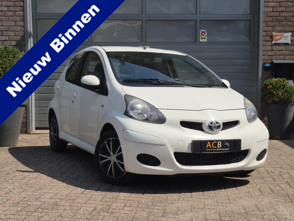 Toyota Aygo 1.0-12V Comfort Navigator 54543082-0.jpg | Auto Centrum Bommelerwaard (A.C.B.) BV