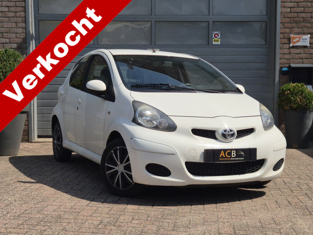 Toyota Aygo 1.0-12V Comfort Navigator 54543082-0.jpg | Auto Centrum Bommelerwaard (A.C.B.) BV