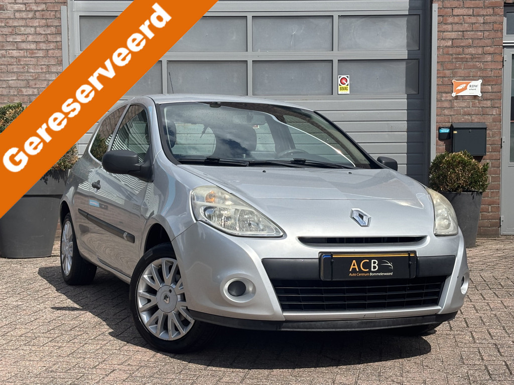 Renault Clio 1.2 Special Line 56034981-0.jpg | Auto Centrum Bommelerwaard (A.C.B.) BV