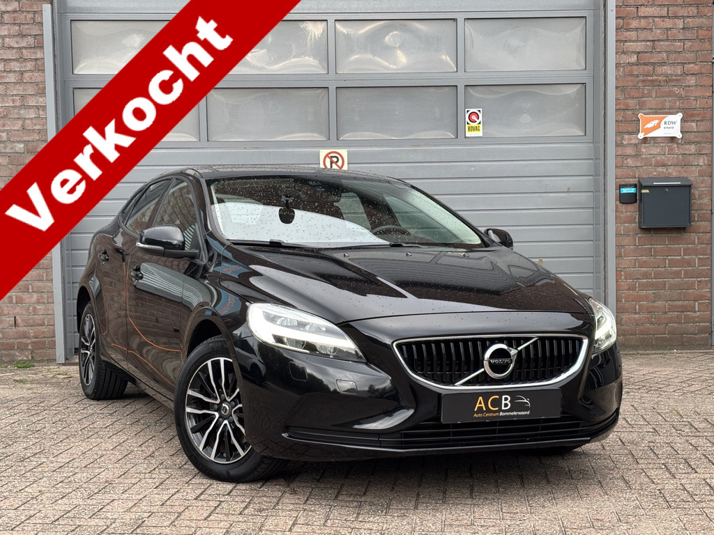 Volvo V40 2.0 T2 Nordic+ 57529071-0.jpg | Auto Centrum Bommelerwaard (A.C.B.) BV