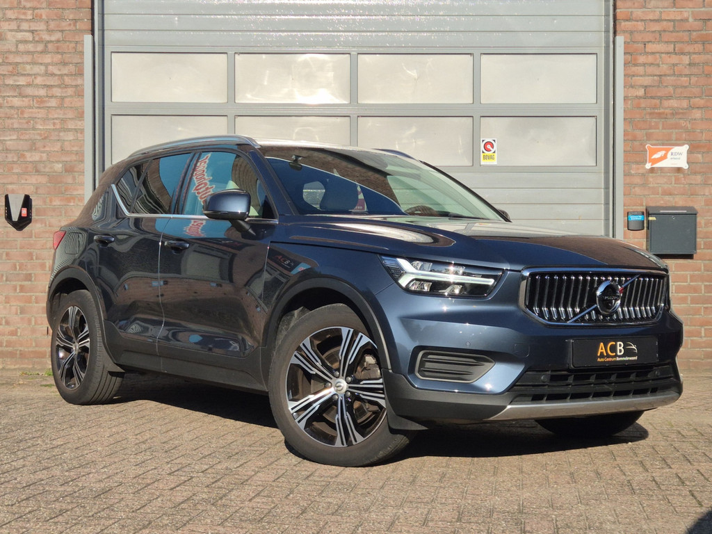 Volvo XC40 1.5 T4 Recharge Trekhaak Panoramadak Leder 57568613-0.jpg | Auto Centrum Bommelerwaard (A.C.B.) BV