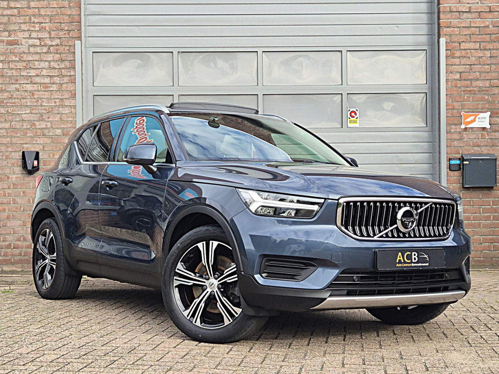 Volvo XC40 1.5 T4 Recharge Trekhaak Panoramadak Leder 57568613-0.jpg | Auto Centrum Bommelerwaard (A.C.B.) BV